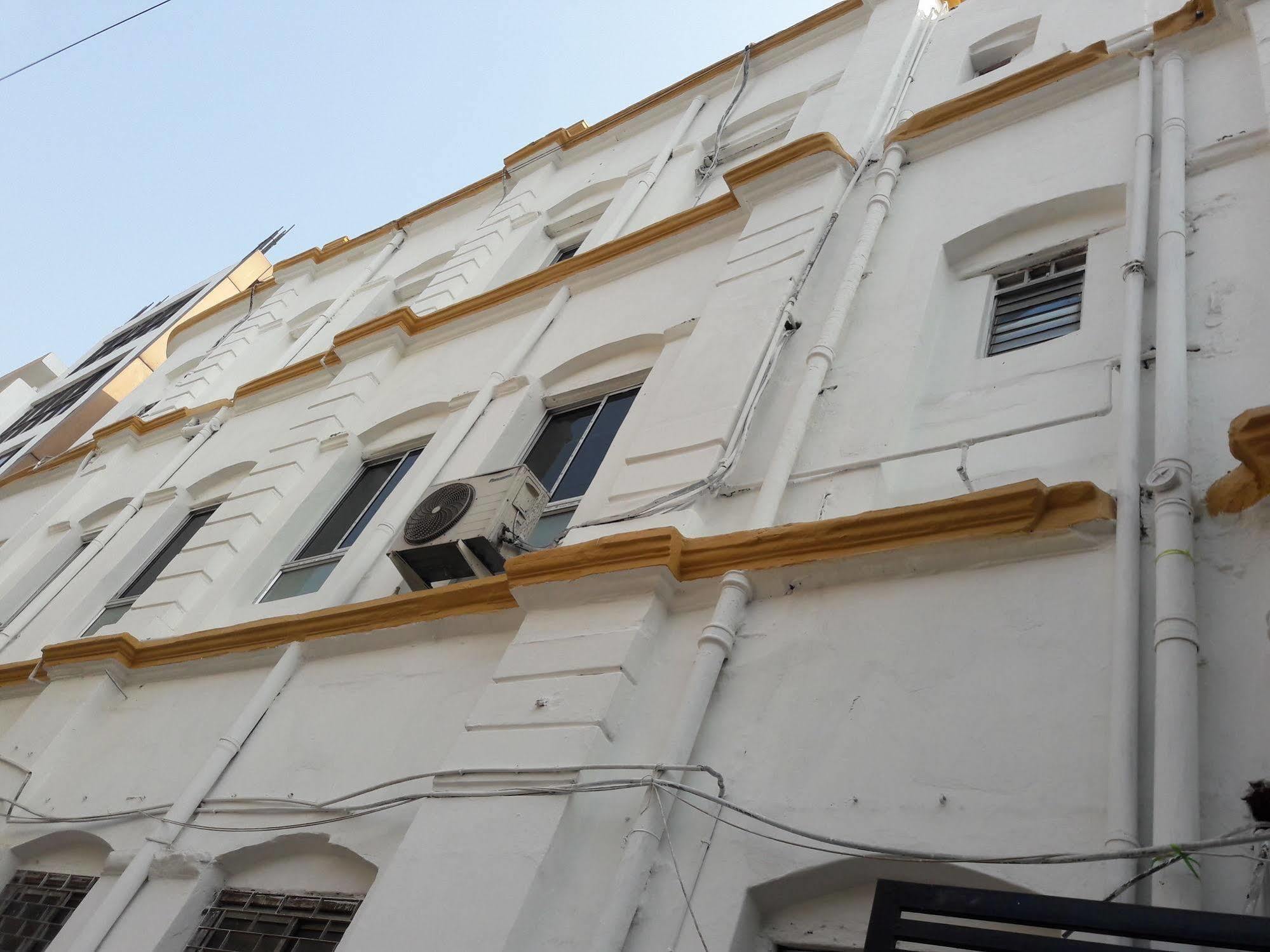 Astoria Hotel Calcuta Exterior foto